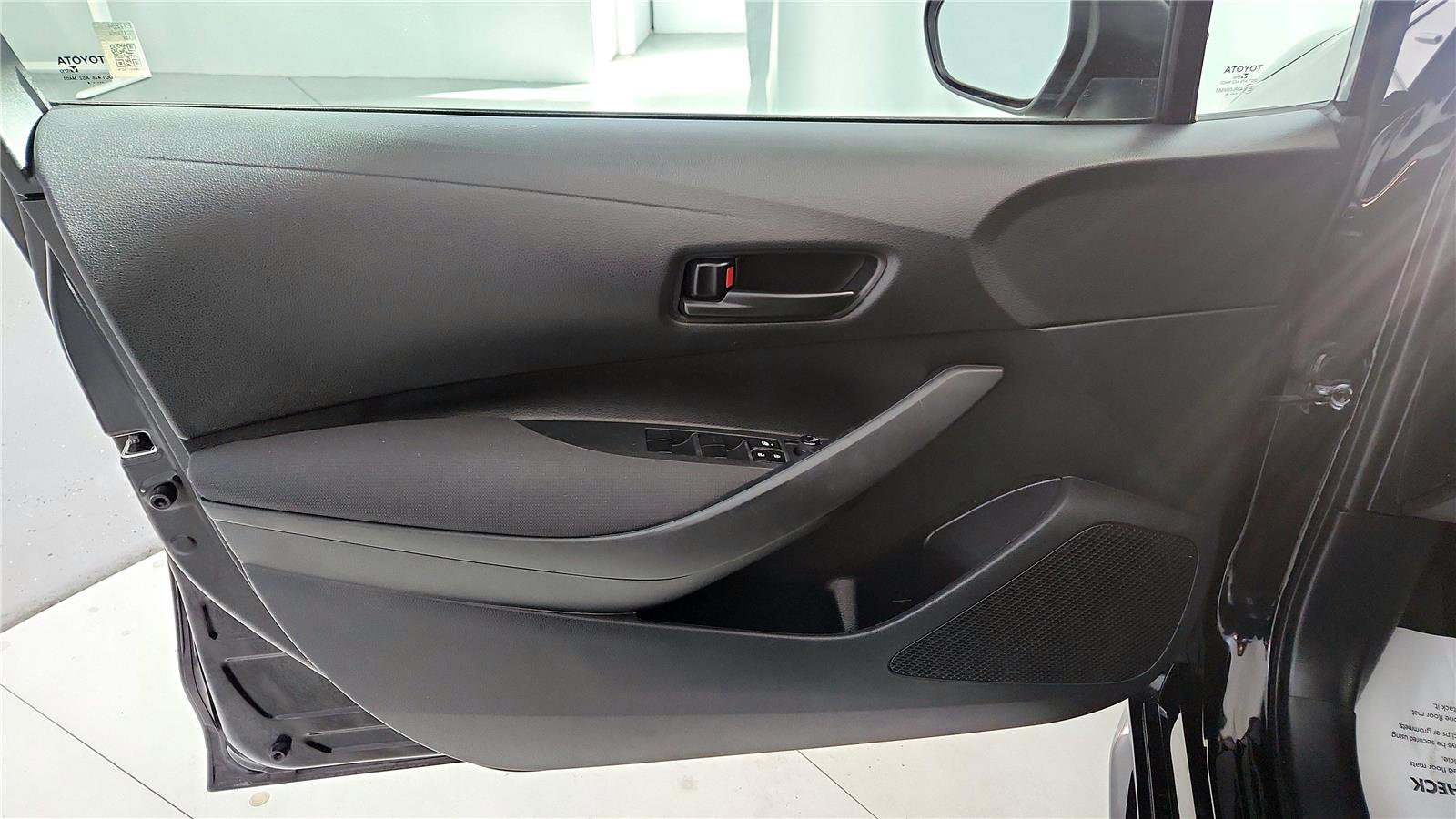 Certified 2024 Toyota Corolla LE image 22