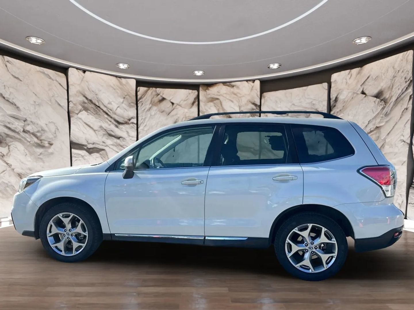 Used 2018 Subaru Forester 2.5i Touring w/ Popular Package #3B image 5