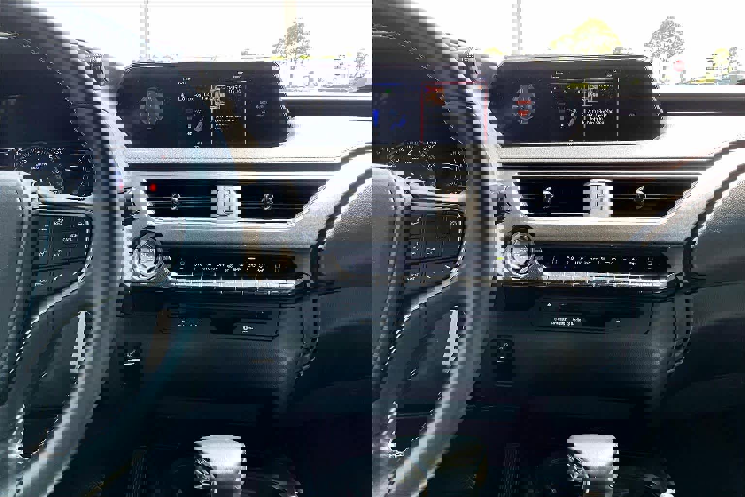 Used 2019 Lexus UX 200 w/ Accessory Package 2 image 7