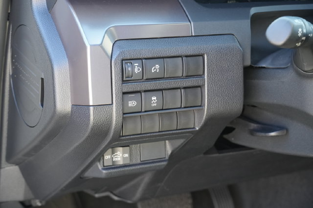Used 2026 Toyota Tacoma SR5 AWD/4WD image 24