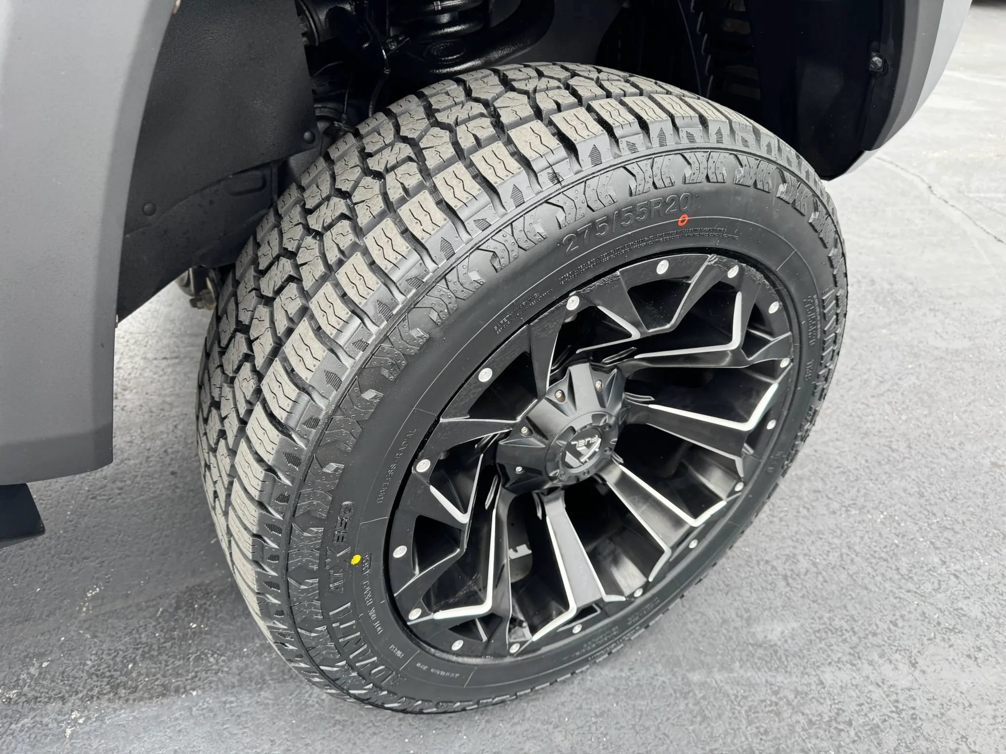 Used 2018 Toyota Tacoma TRD Off-Road w/ Technology Package AWD/4WD image 44