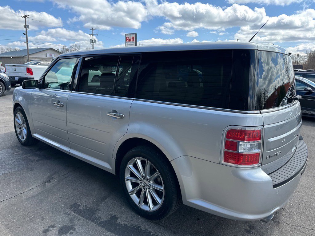 Used 2019 Ford Flex Limited w/ Equipment Group 301A image 5
