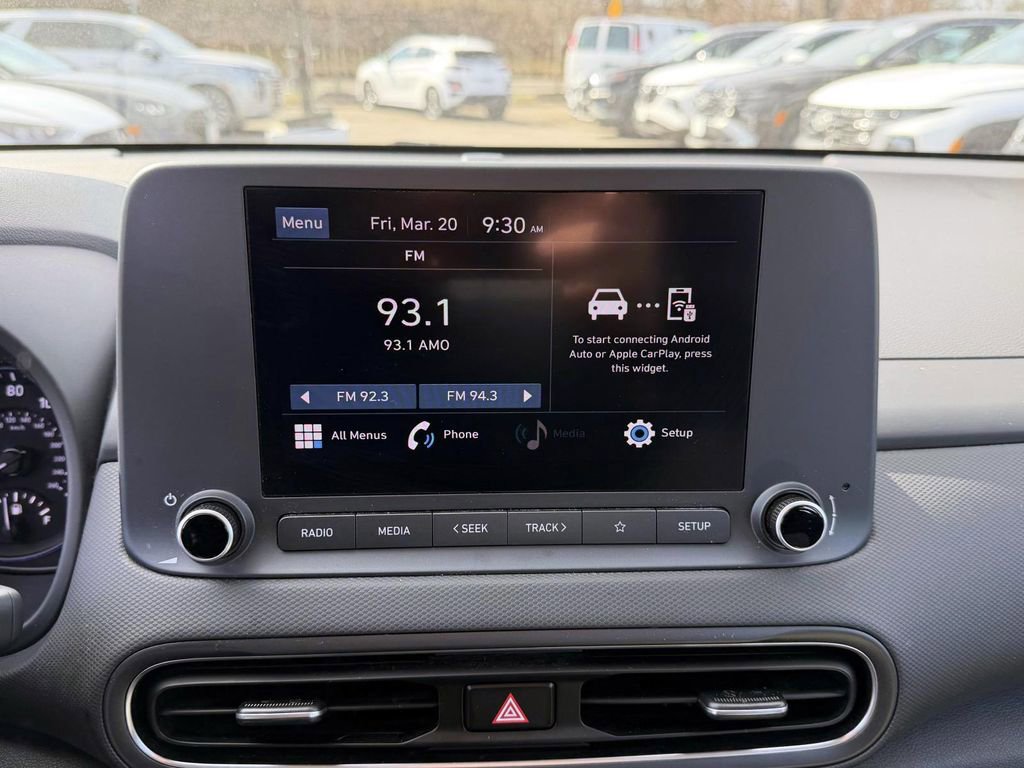 Certified 2023 Hyundai Kona SE w/ Cargo Package image 22