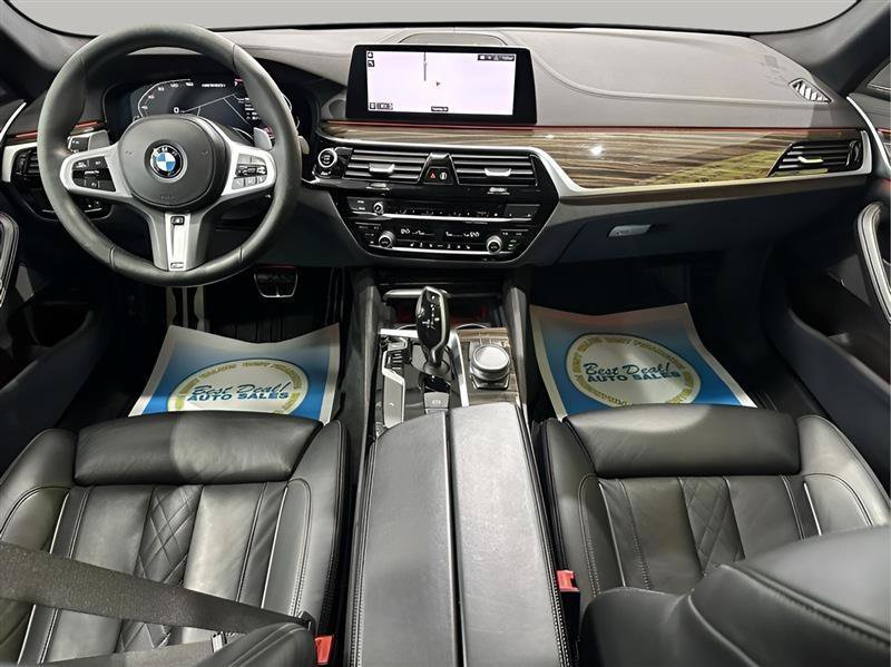 Used 2020 BMW M550i xDrive AWD/4WD image 9