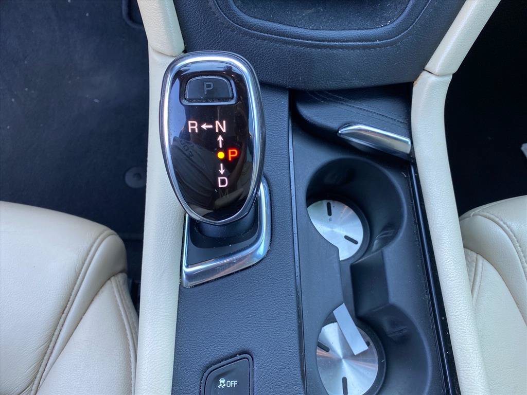 Used 2019 Cadillac XT5 Premium Luxury AWD/4WD image 12