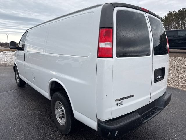 Used 2020 Chevrolet Express 2500 w/ Driver Convenience Package RWD image 8