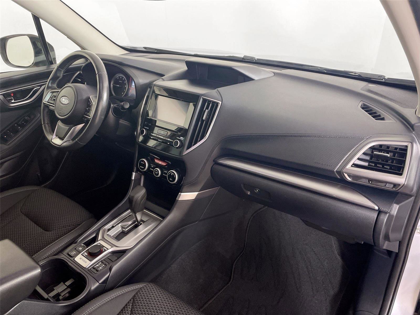 Used 2023 Subaru Forester Premium AWD/4WD image 28