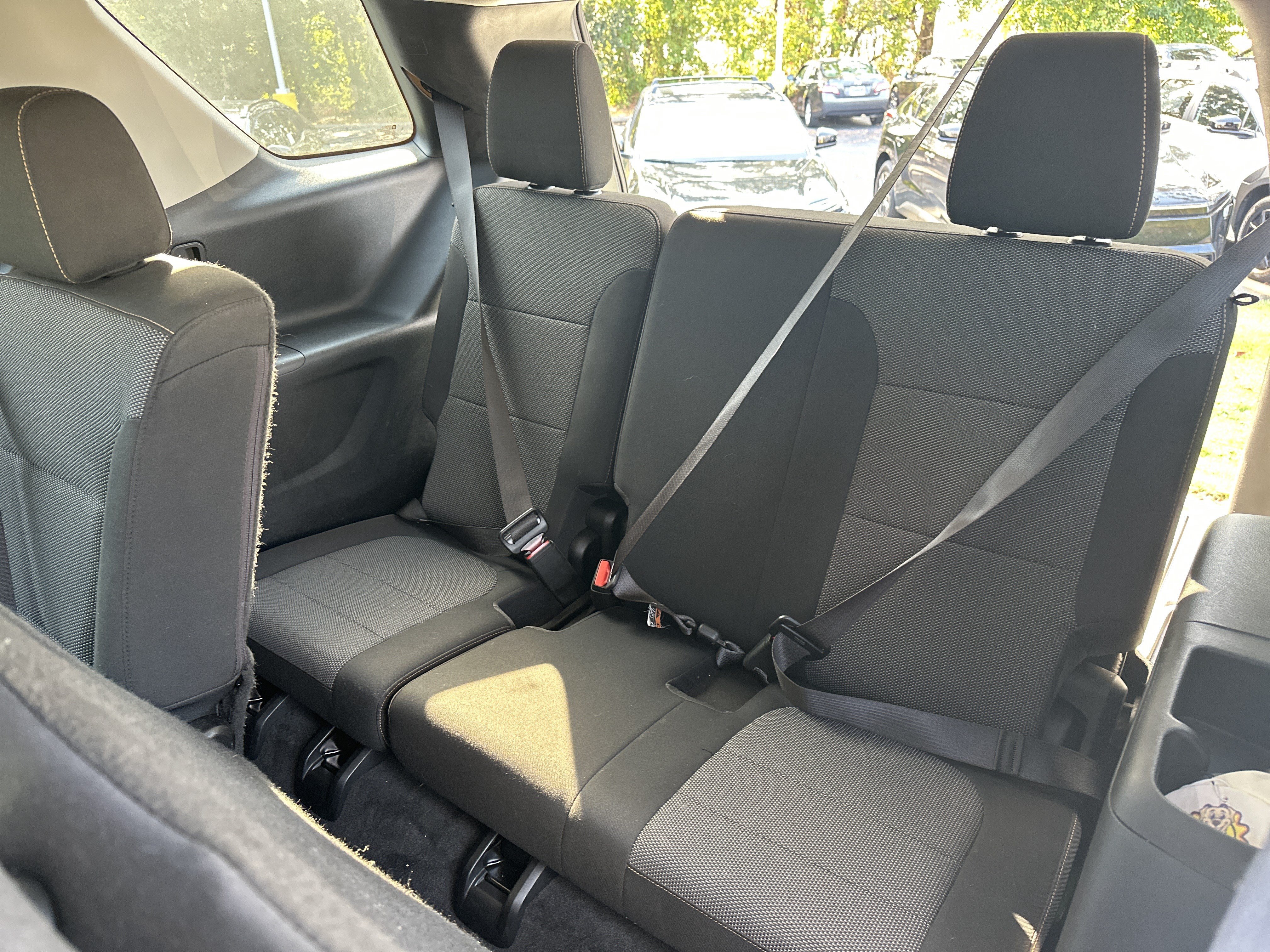 Used 2020 Chevrolet Traverse LS FWD image 33