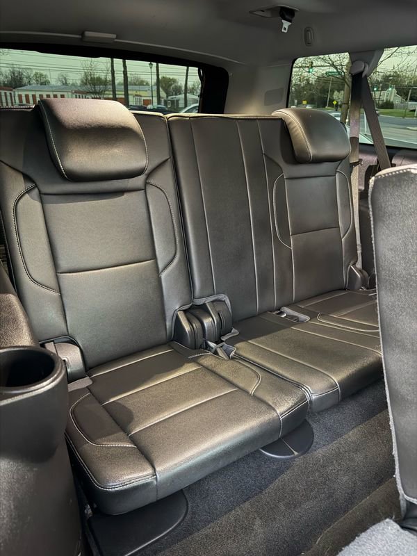 Used 2018 Chevrolet Suburban LT AWD/4WD image 11