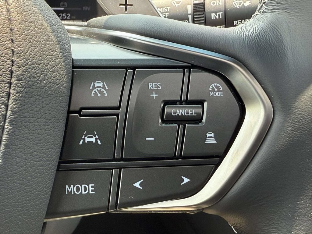 New 2025 Lexus LX 700h Luxury AWD/4WD image 17
