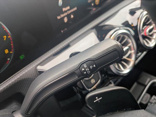 Used 2020 Mercedes-Benz CLA 250 image 13