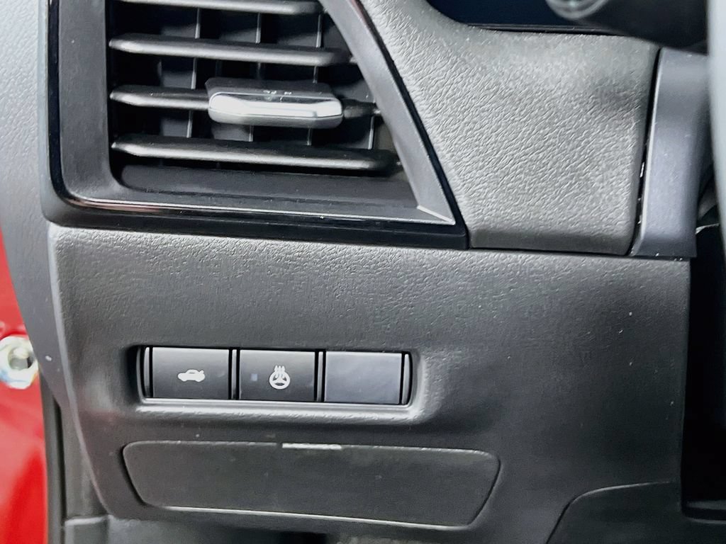 New 2027 Nissan Sentra SV FWD image 9
