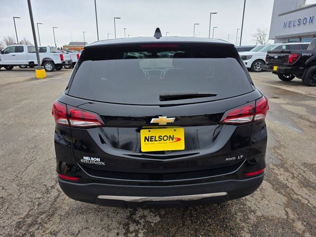 Used 2023 Chevrolet Equinox LT w/ Driver Convenience Package AWD/4WD image 11