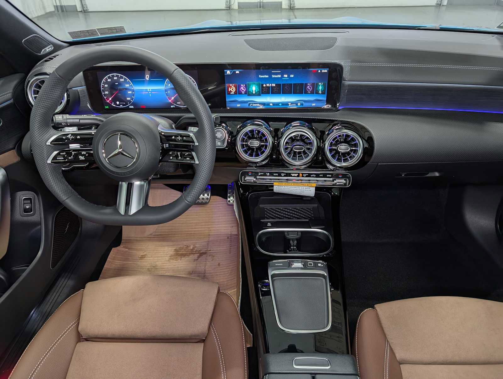 New 2025 Mercedes-Benz CLA 250 4MATIC image 16