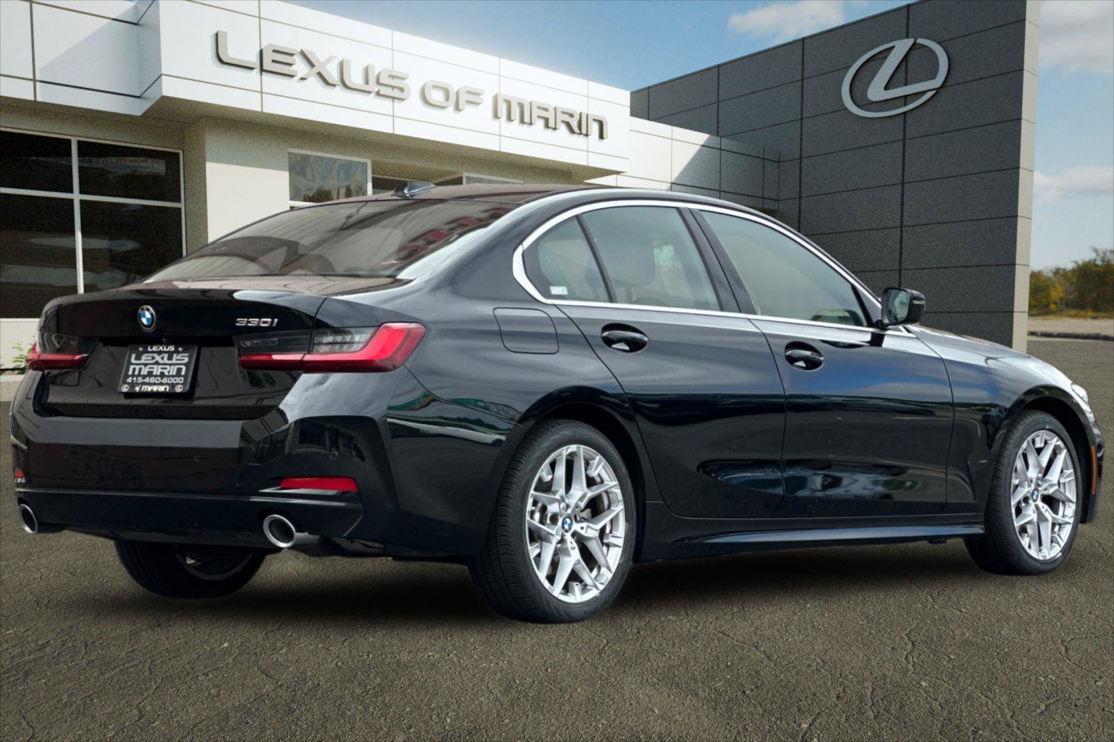 Used 2025 BMW 330i Sedan RWD image 8