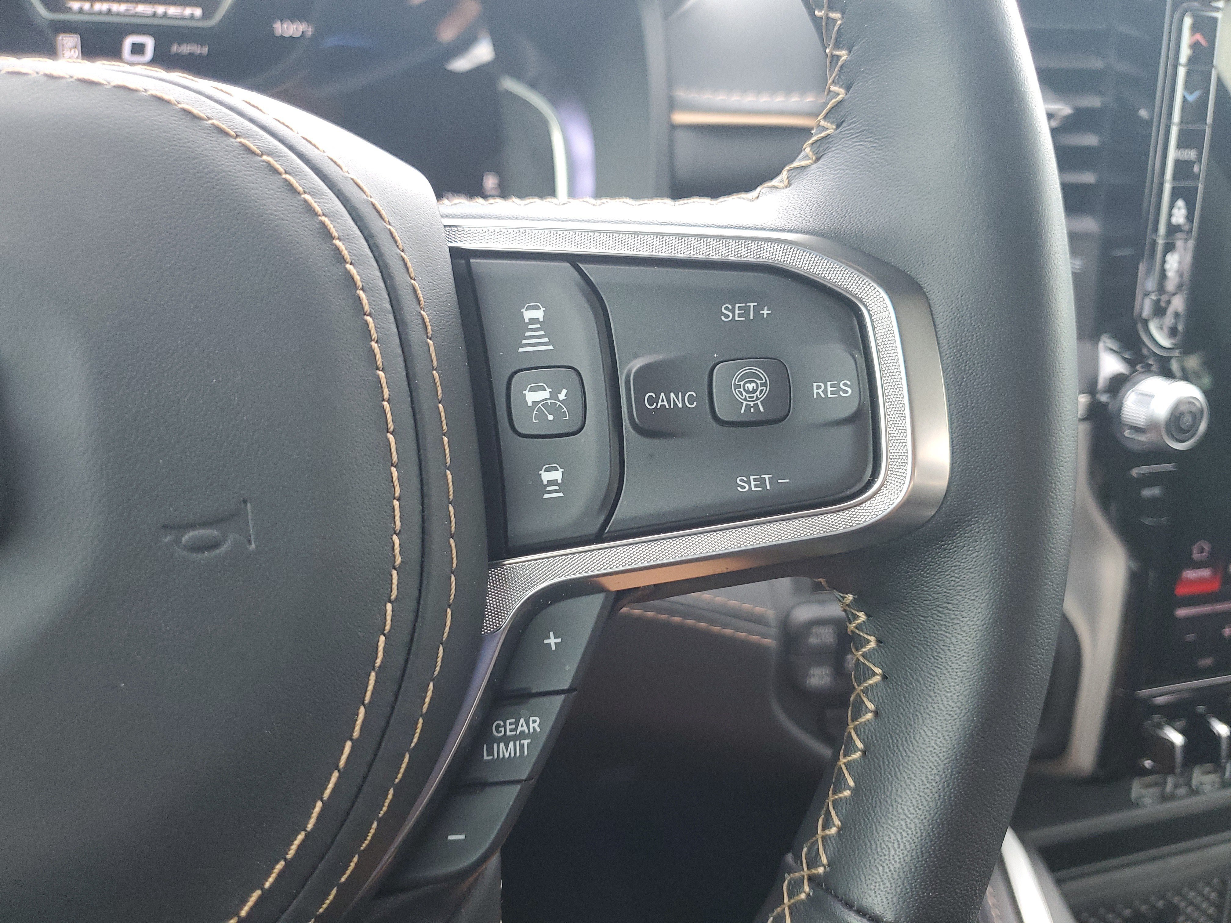 Used 2026 RAM 1500 Tungsten w/ Towing Technology Group AWD/4WD image 16