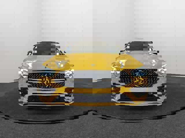 Used 2023 Mercedes-Benz CLA 250 4MATIC image 2