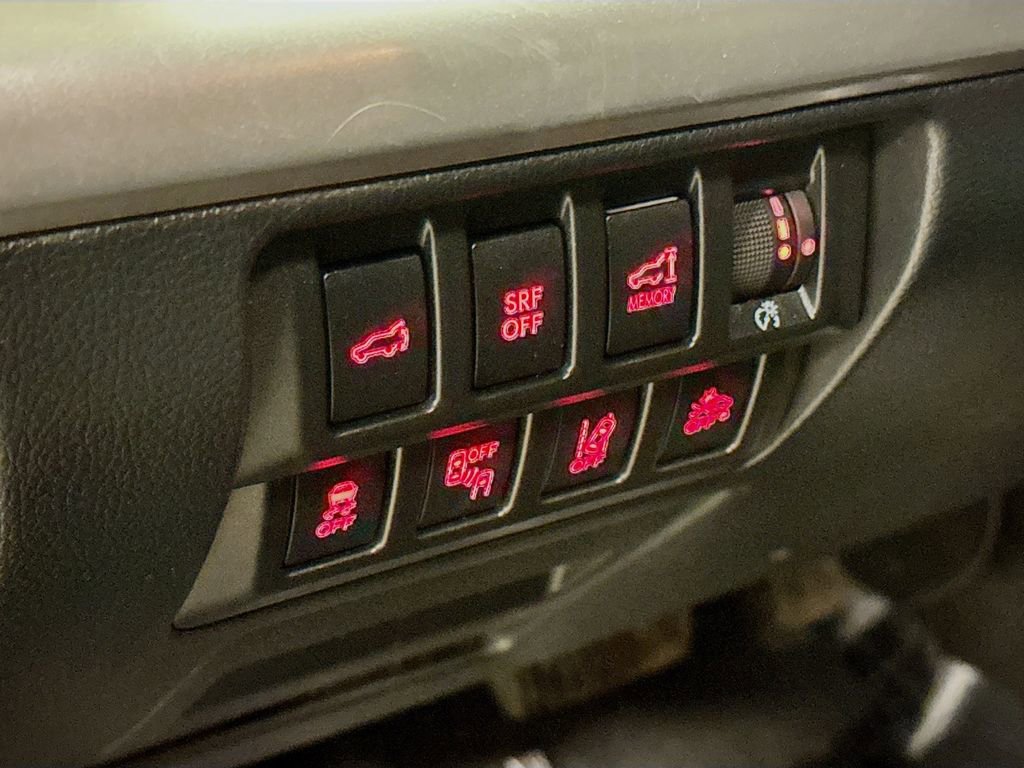 Used 2015 Subaru Outback 2.5i Limited image 12