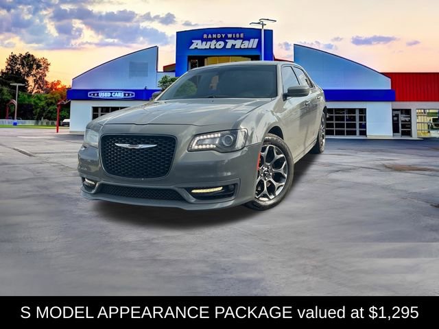 Used 2017 Chrysler 300 S w/ S Model Appearance Package AWD/4WD video 2