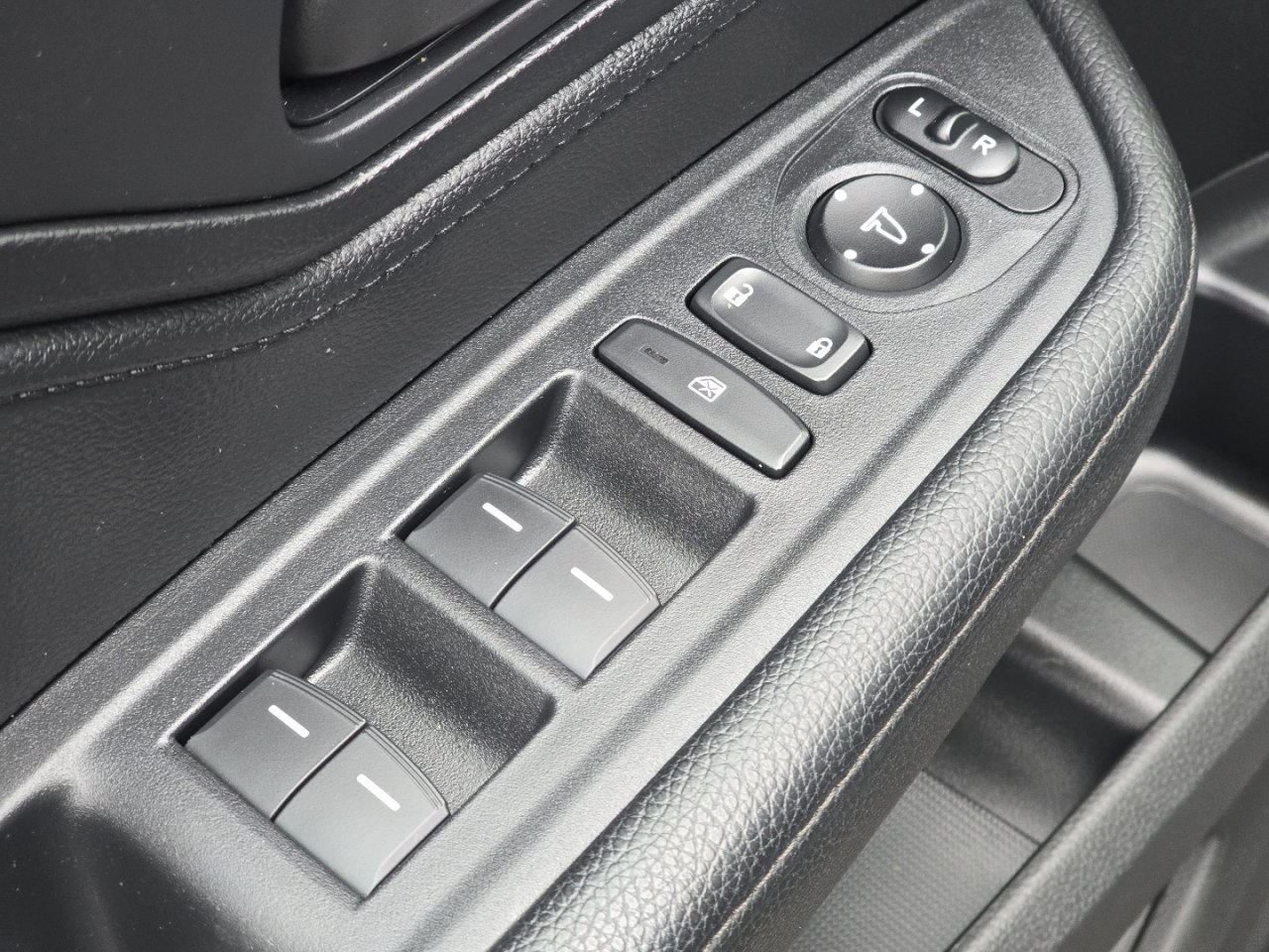 Certified 2024 Honda Odyssey EX-L image 24