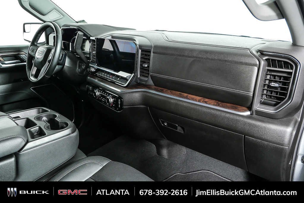 Used 2025 GMC Sierra 1500 SLT AWD/4WD image 22