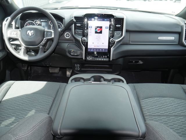 Used 2025 RAM 2500 Big Horn AWD/4WD image 6