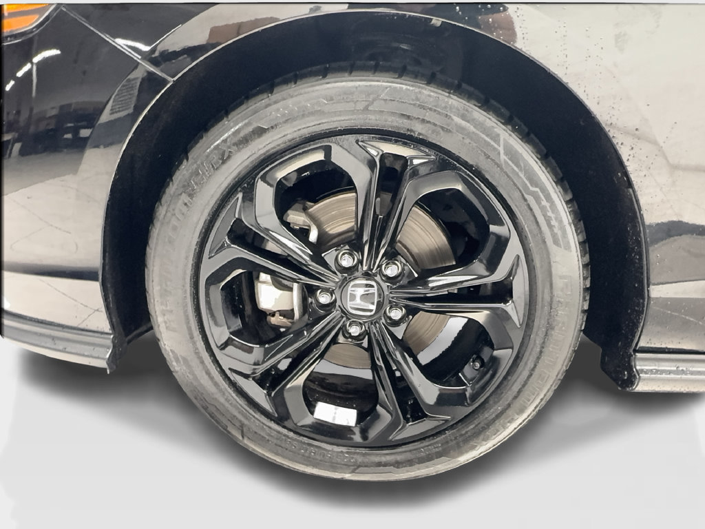 Used 2025 Honda Accord SE image 18