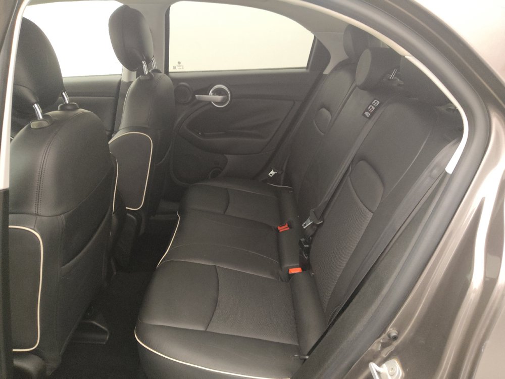 Used 2017 FIAT 500X Lounge FWD image 18