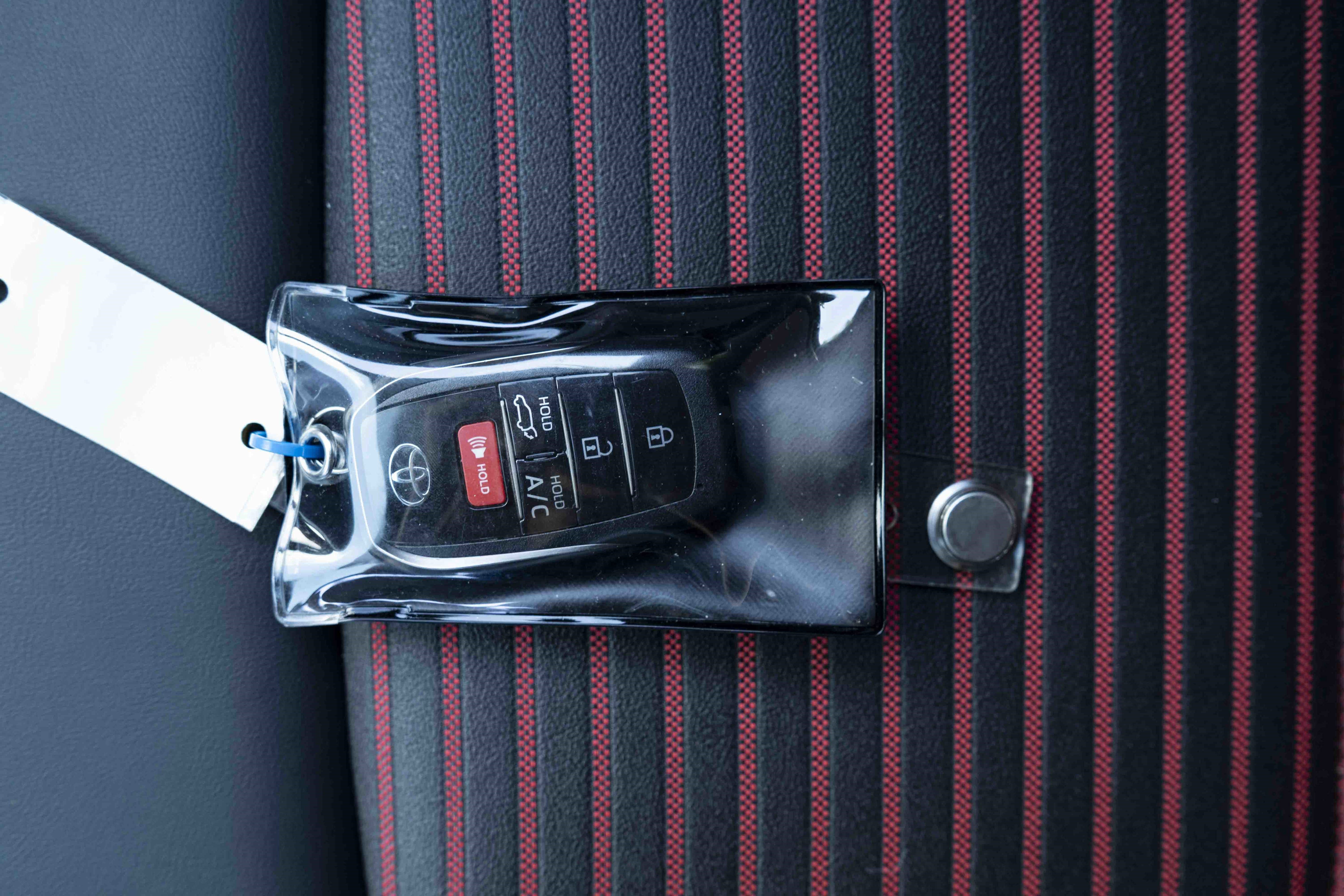 Used 2025 Toyota RAV4 XSE w/ Weather Package image 44