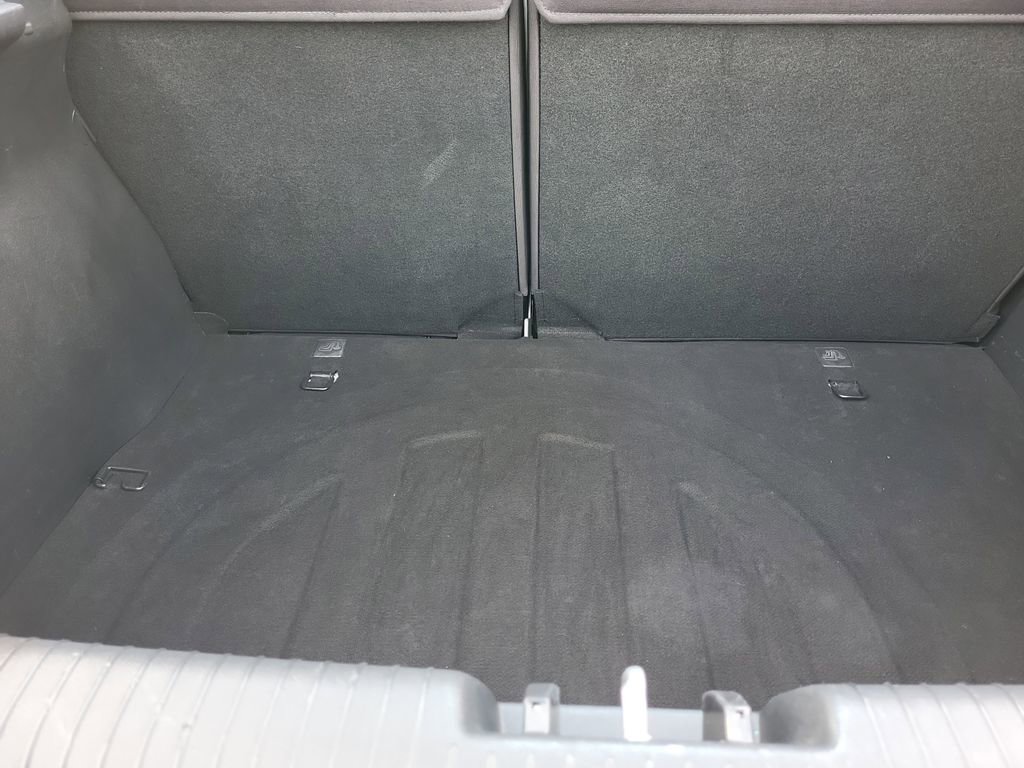 Used 2016 Hyundai Veloster Turbo image 13