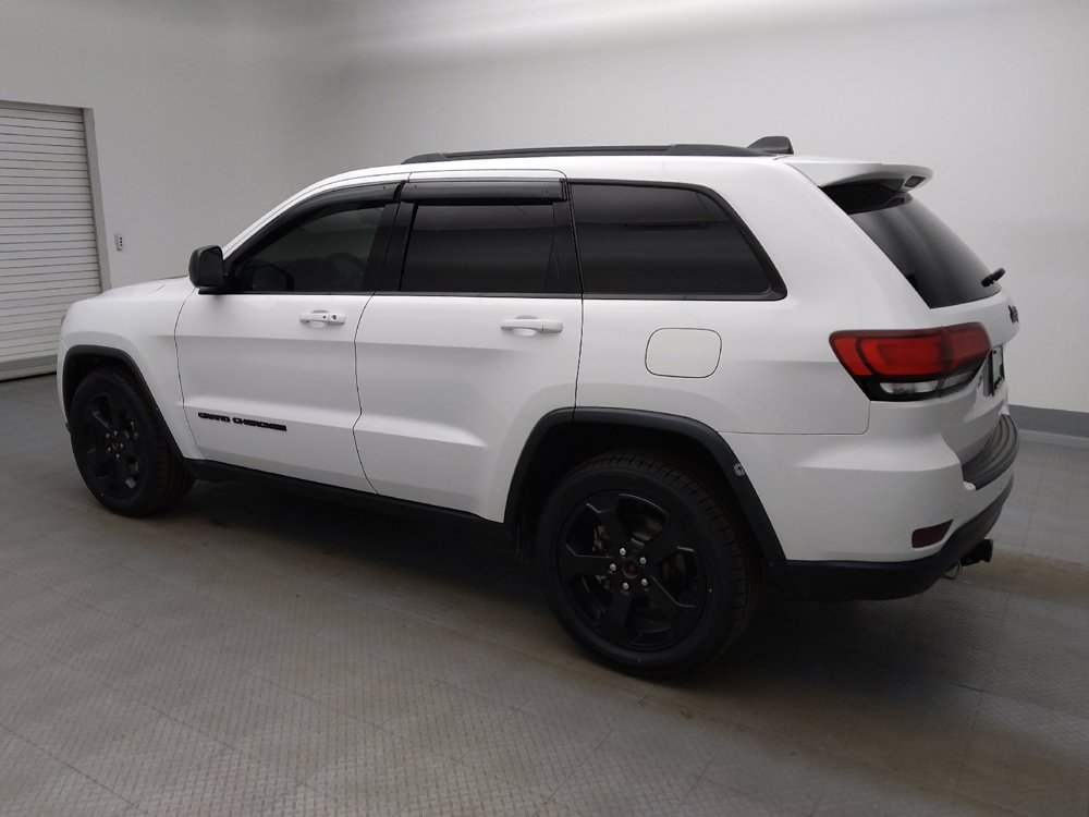 Used 2021 Jeep Grand Cherokee Freedom Edition RWD image 3