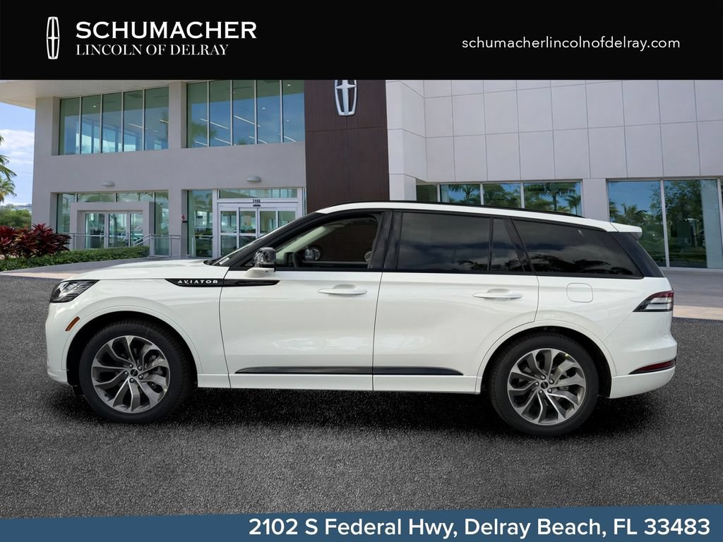 New 2026 Lincoln Aviator 2WD w/ Jet Appearance Package image 4