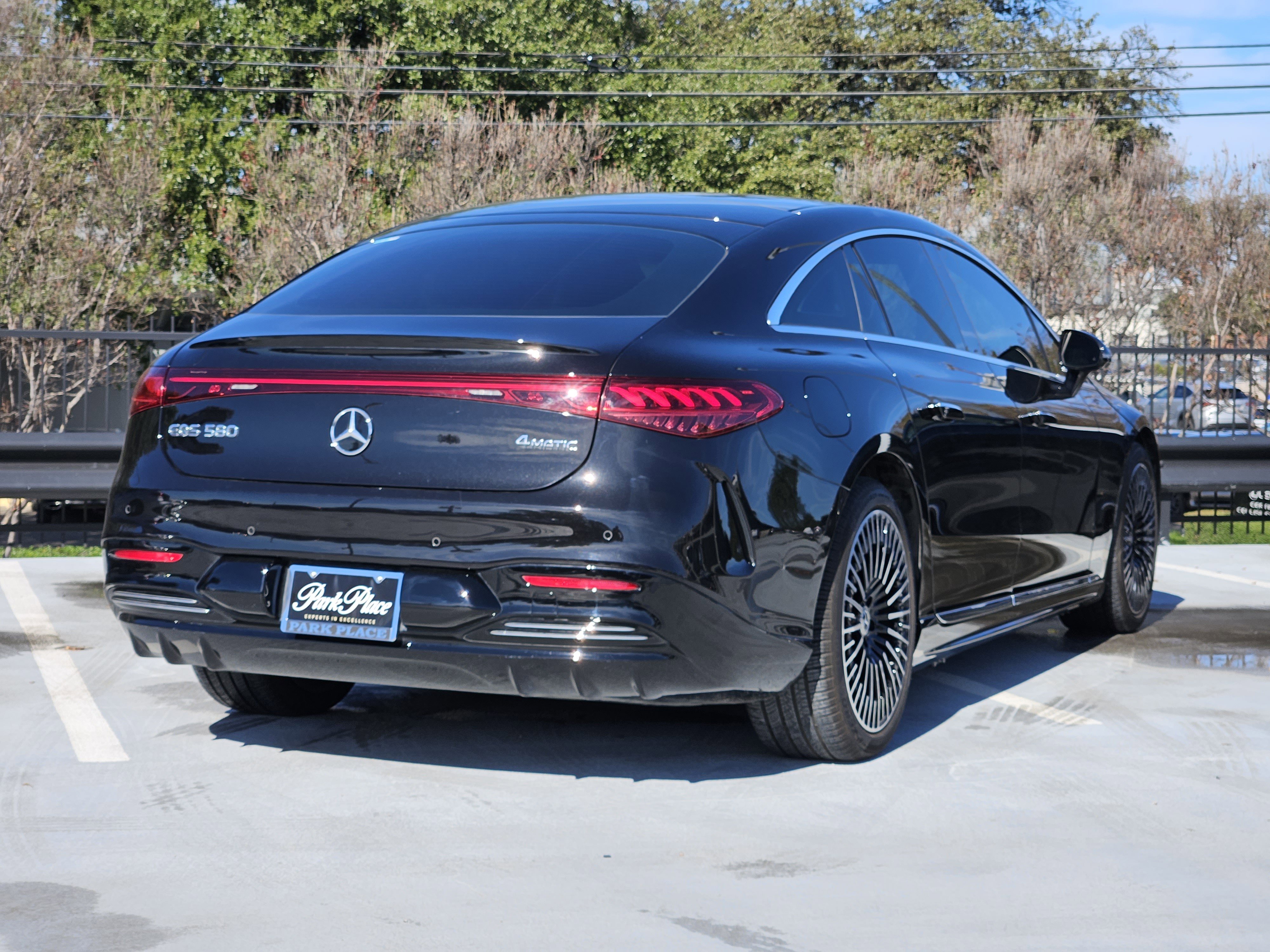 Certified 2023 Mercedes-Benz EQS 580 4MATIC Sedan image 8