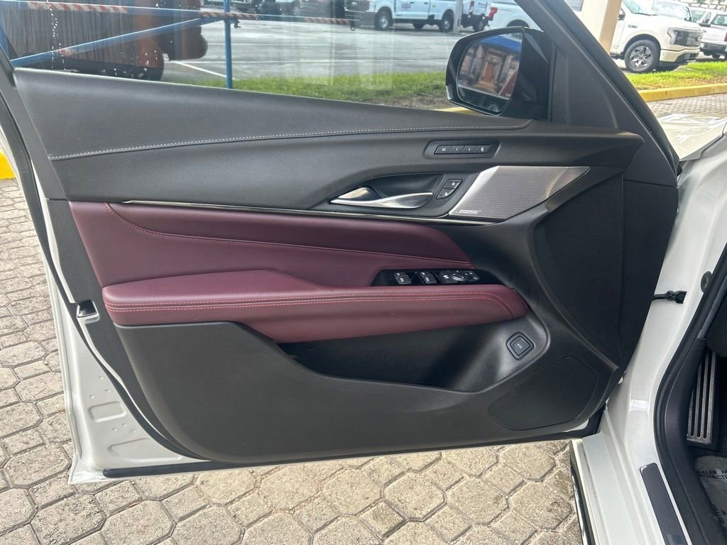 Used 2022 Cadillac CT4 V w/ Navigation Package image 35