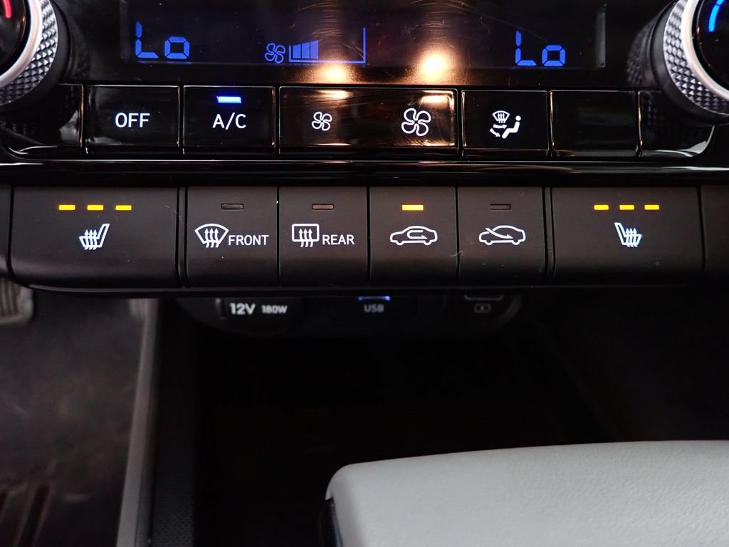 Used 2023 Hyundai Elantra SEL w/ Convenience Package FWD image 7
