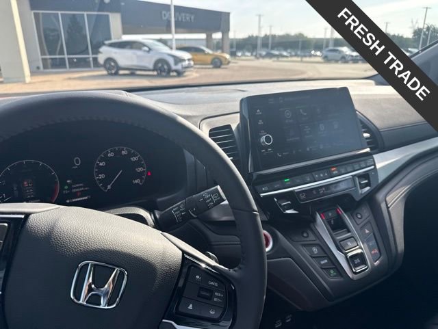 Used 2026 Honda Odyssey EX-L image 5