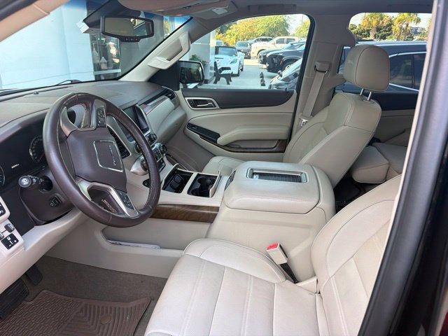 Used 2018 GMC Yukon Denali w/ Denali Ultimate Package AWD/4WD image 8