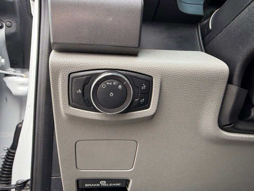 Used 2019 Ford F250 XLT w/ Snow Plow Prep Package image 7