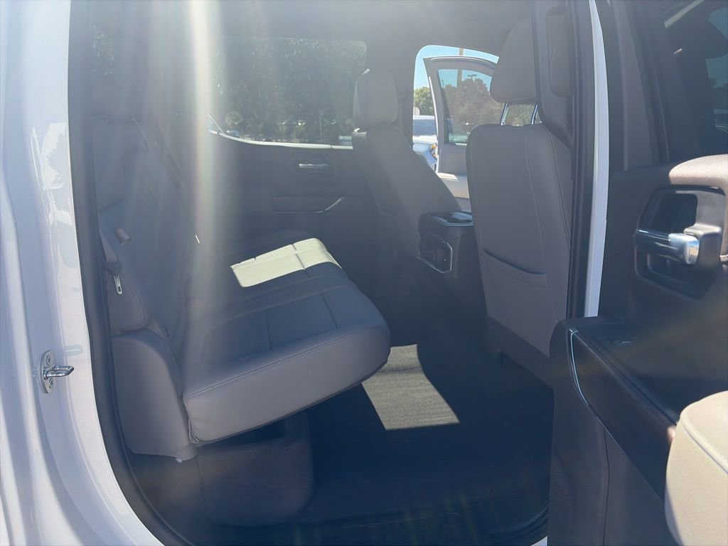 Used 2022 GMC Sierra 1500 SLT w/ SLT Premium Plus Package image 11