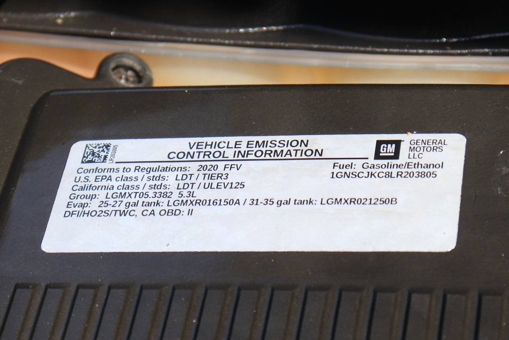 Used 2020 Chevrolet Suburban Premier RWD image 15