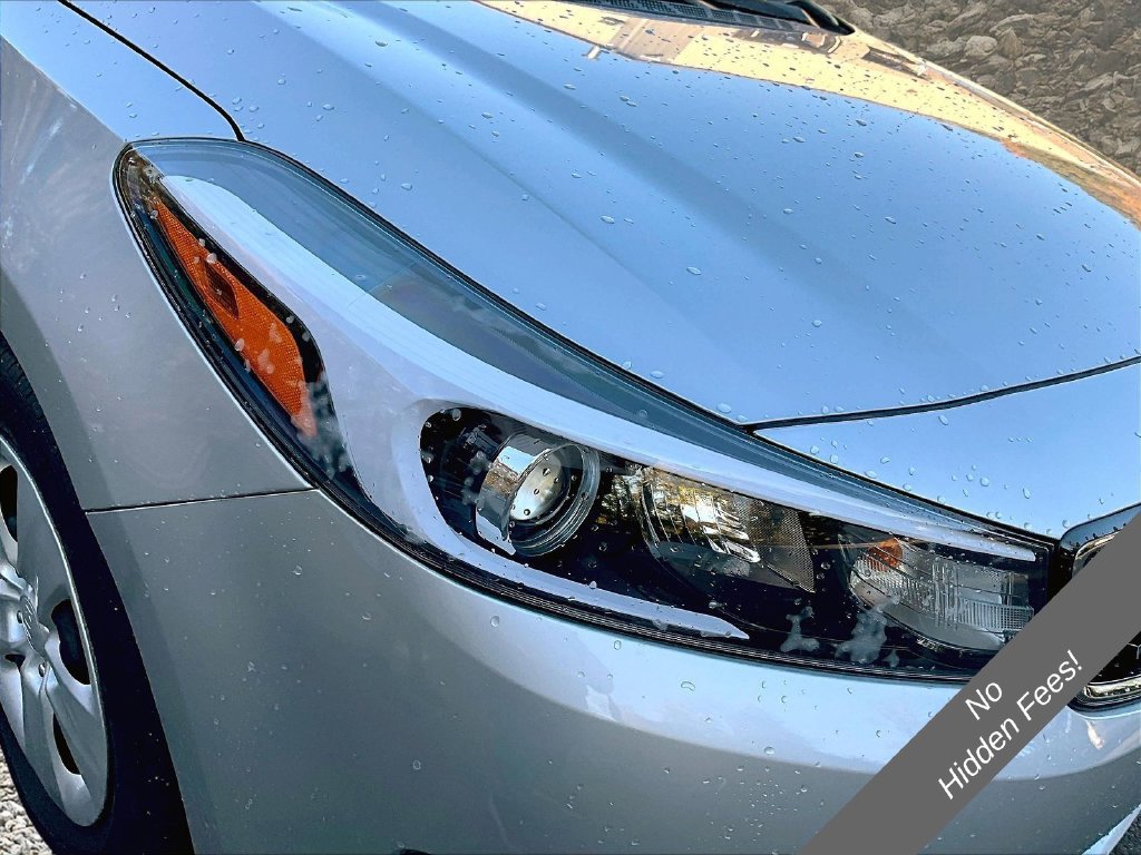 Used 2017 Kia Forte LX FWD image 23