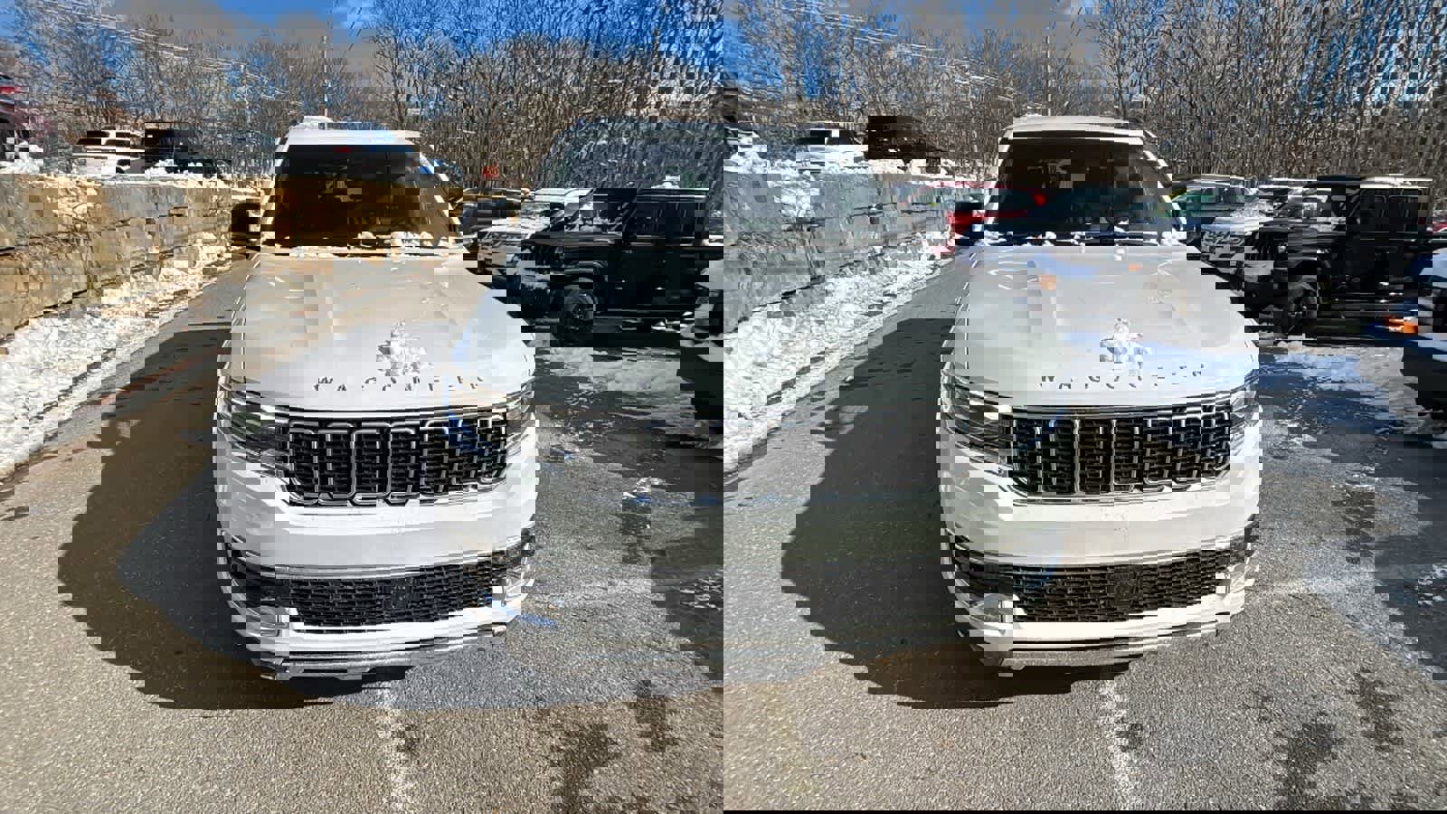 Used 2024 Jeep Wagoneer Series III image 8