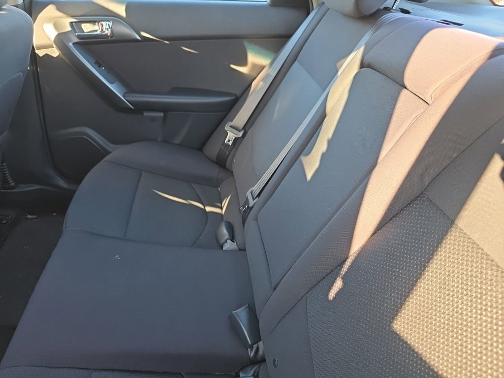 Used 2013 Kia Forte EX image 16