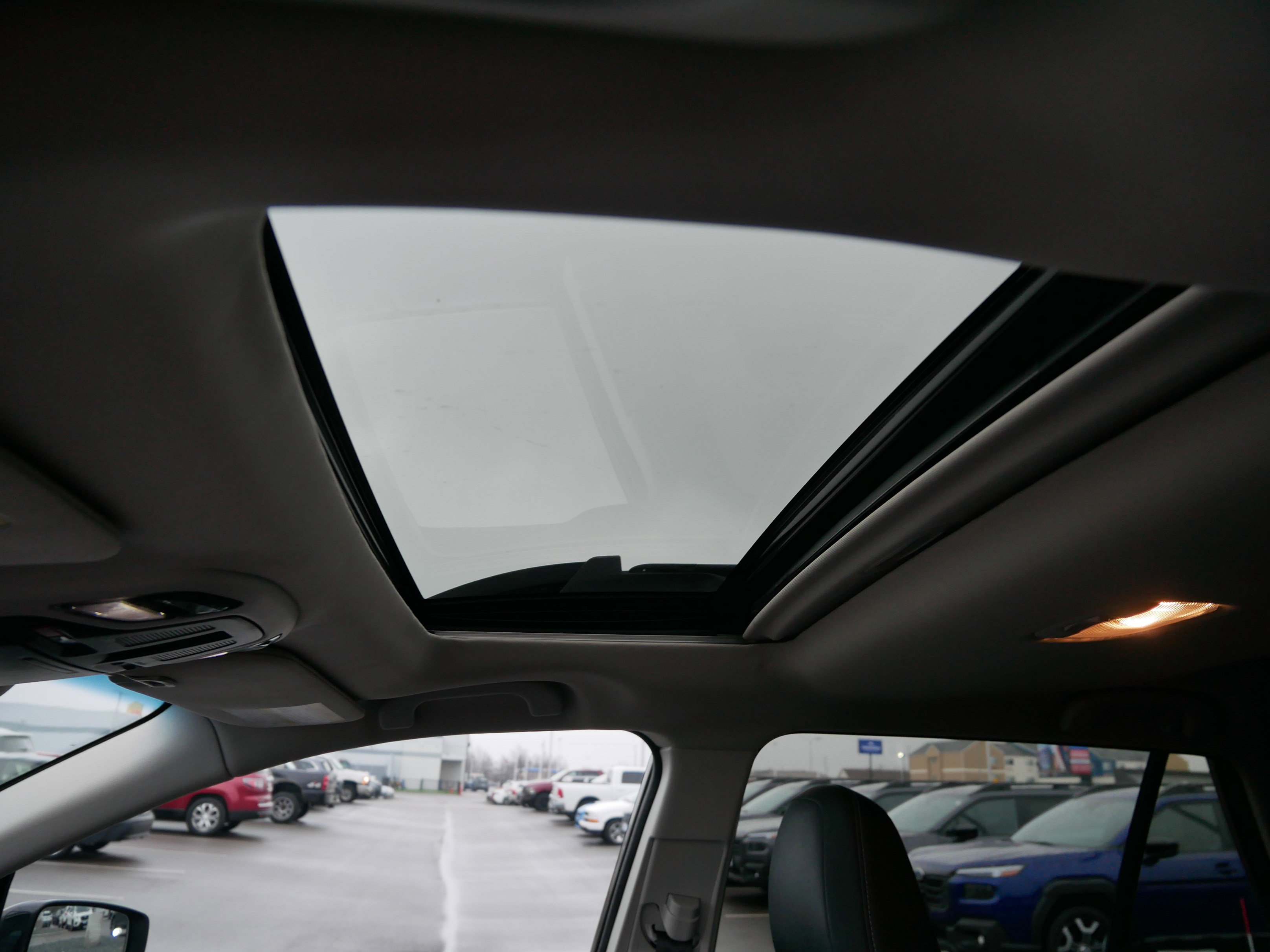 Used 2022 Subaru Outback Limited XT image 32