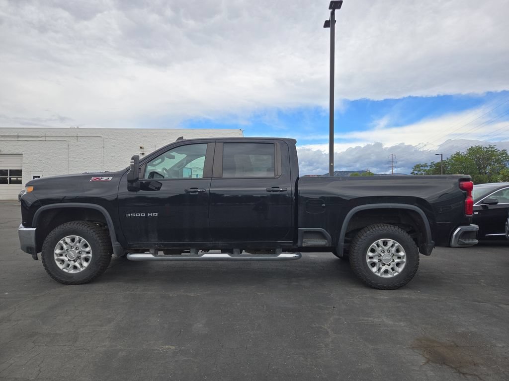 Certified 2020 Chevrolet Silverado 3500 LT w/ All Star Edition AWD/4WD image 8