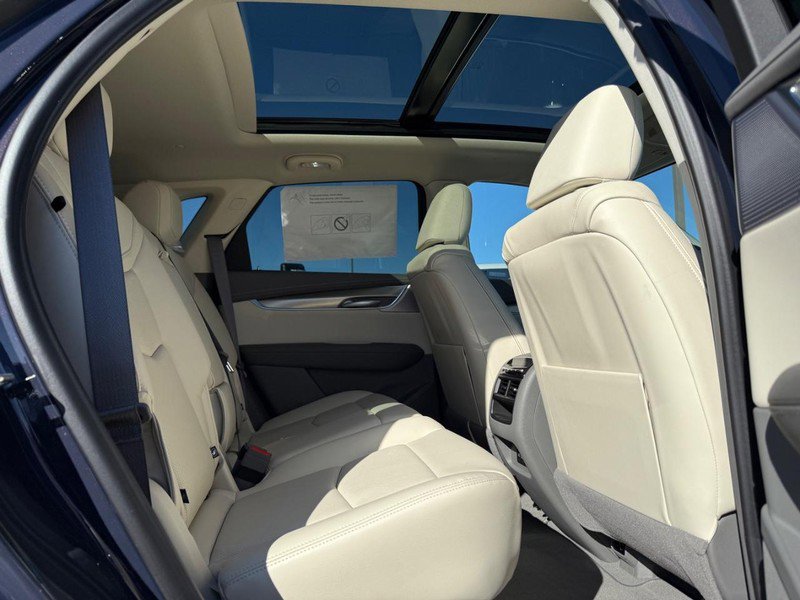 New 2025 Cadillac XT5 Premium Luxury w/ Technology Package image 5