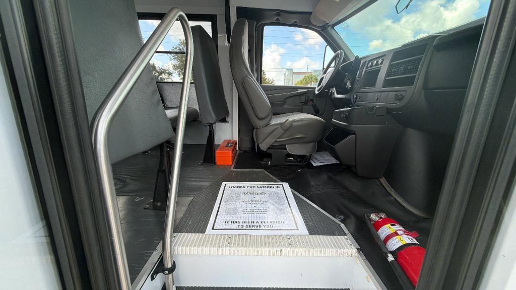 Used 2013 Chevrolet Express 3500 w/ School Bus Package RWD image 30