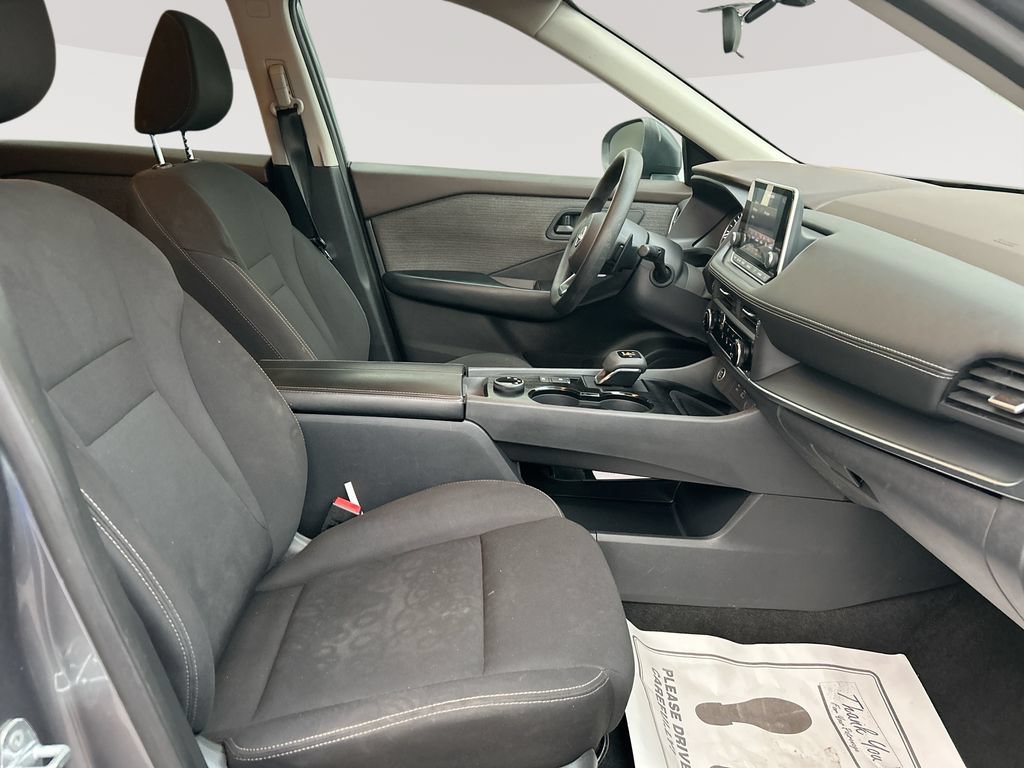 Used 2023 Nissan Rogue S AWD/4WD image 28