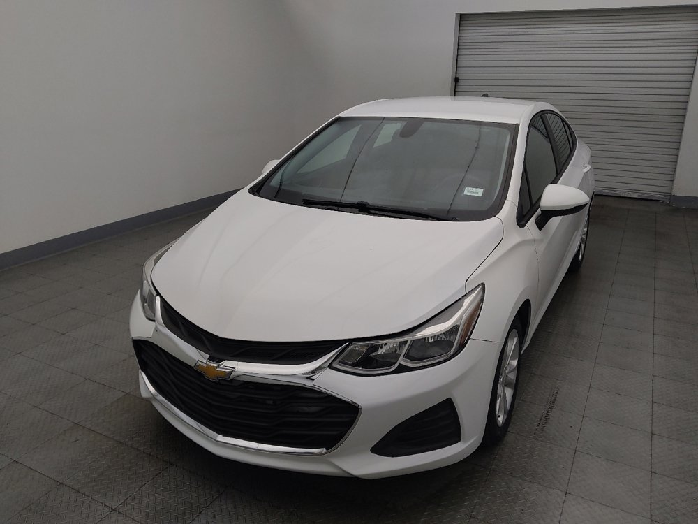 Used 2019 Chevrolet Cruze LS w/ LS Convenience Package FWD image 15