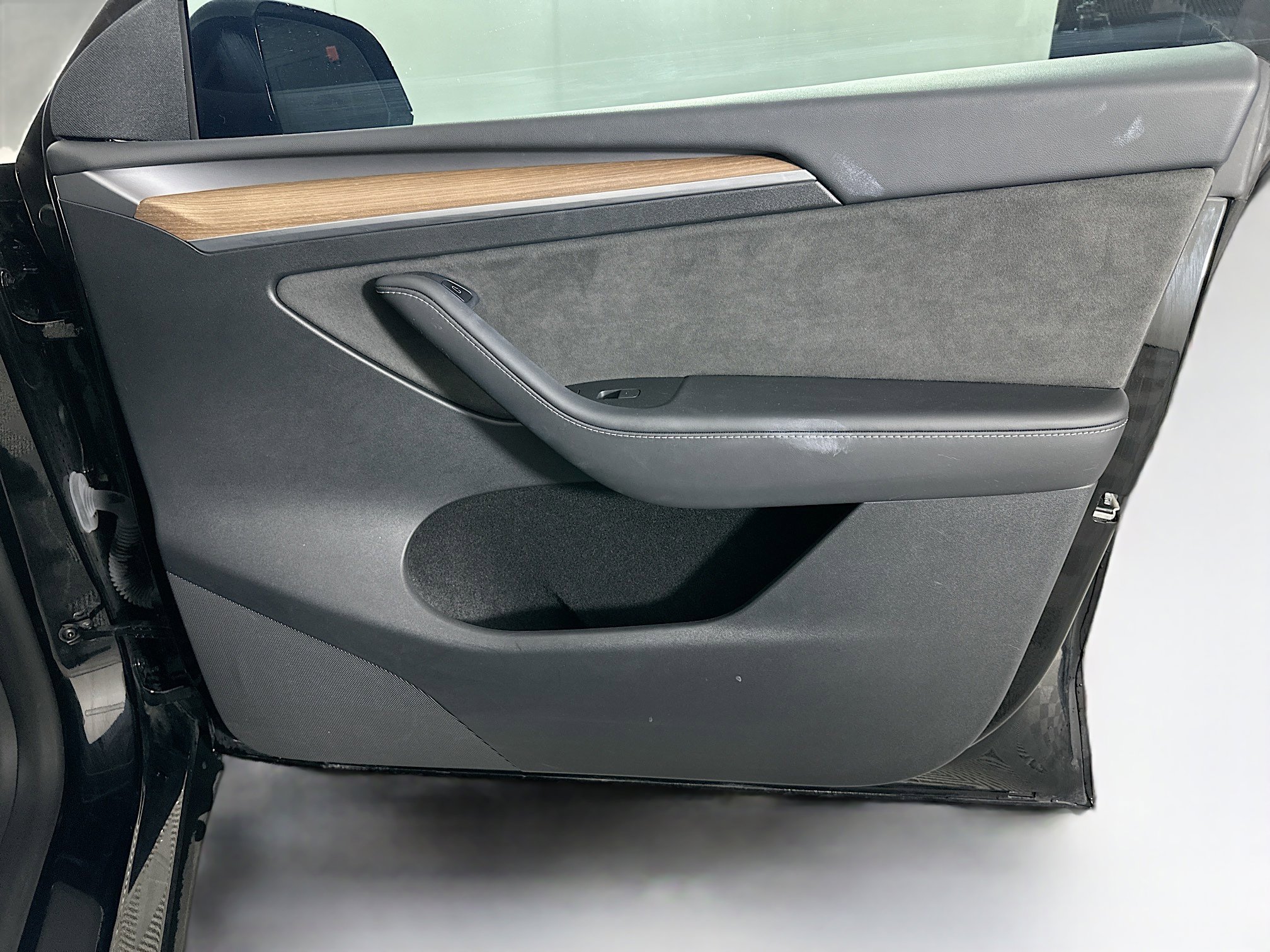 Used 2023 Tesla Model Y Performance image 31